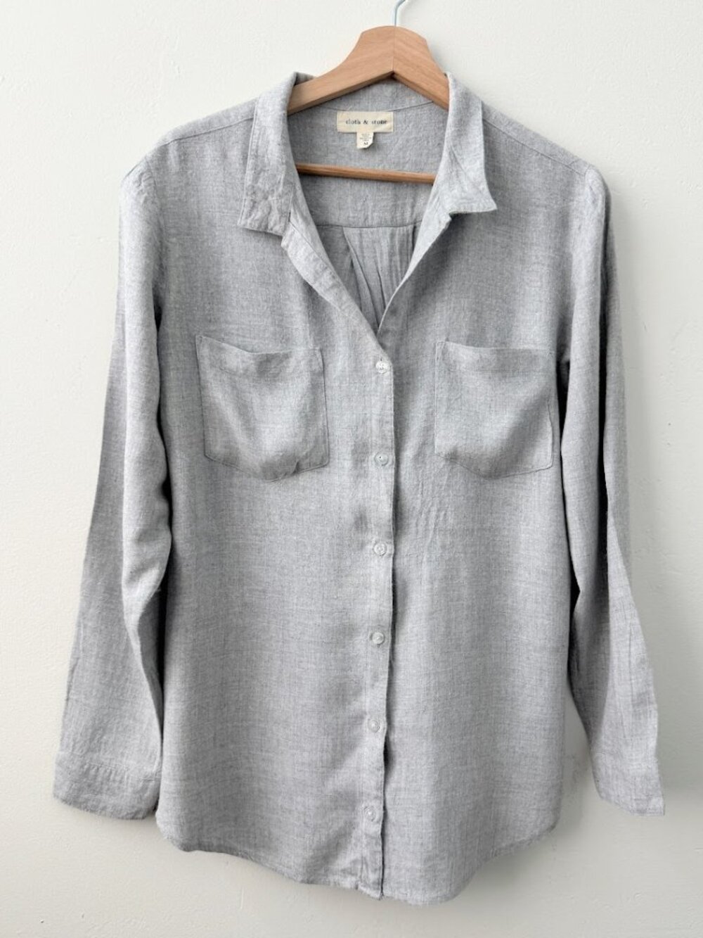 Cloth & Stone Super Soft Gray Button Down Shirt M Relaxed Utility Blouse - Picture 2 of 9